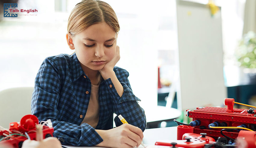 Giúp con Học tiếng Anh lớp 5 hiệu quả: Làm sao để con thoát khỏi sự nhàm chán!?